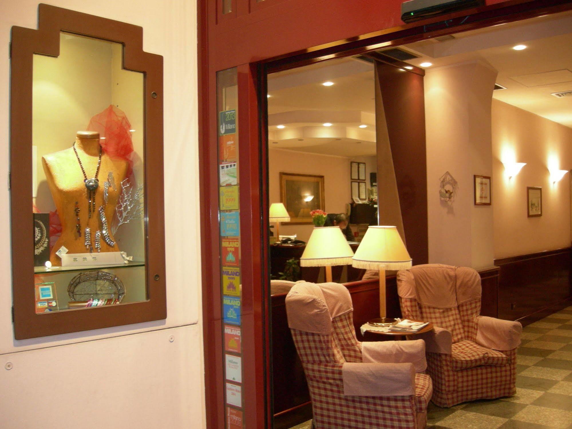 Buenos Aires Hotel Milán Exteriér fotografie