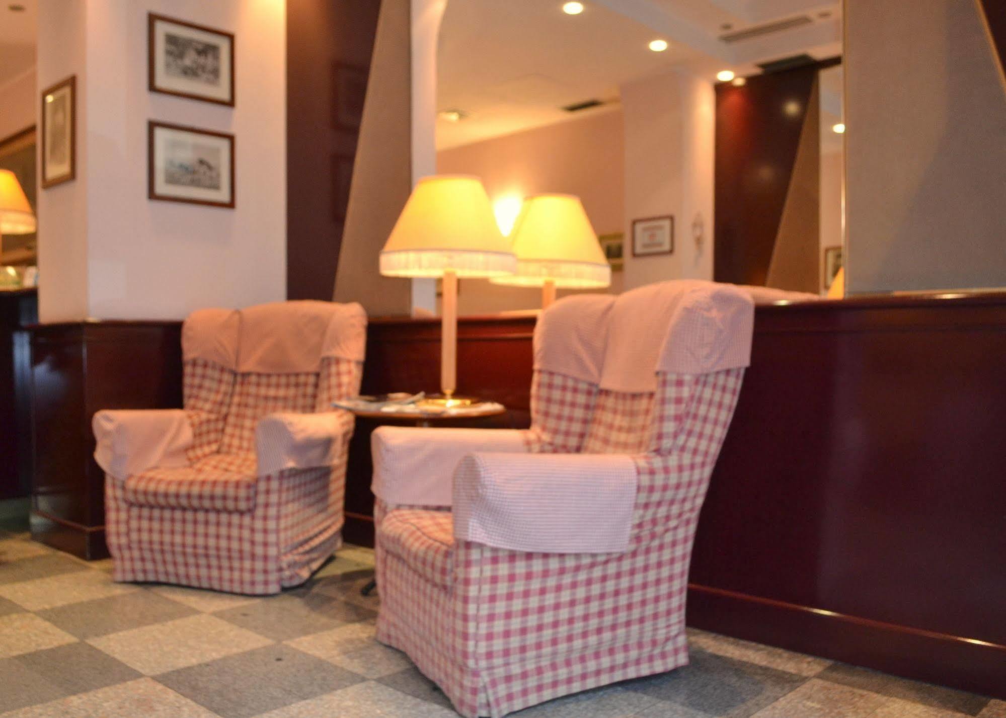 Buenos Aires Hotel Milán Exteriér fotografie